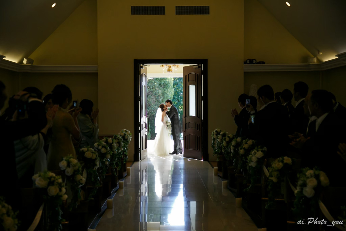 【結婚式当日】カナルハウスでの撮影レポート　クロージングキス